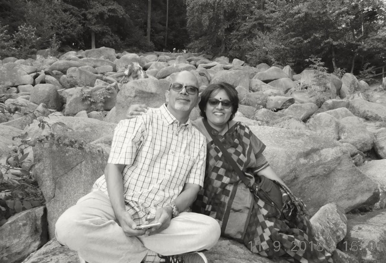 Portrait of Bindu Krishnan and VG Krishnan